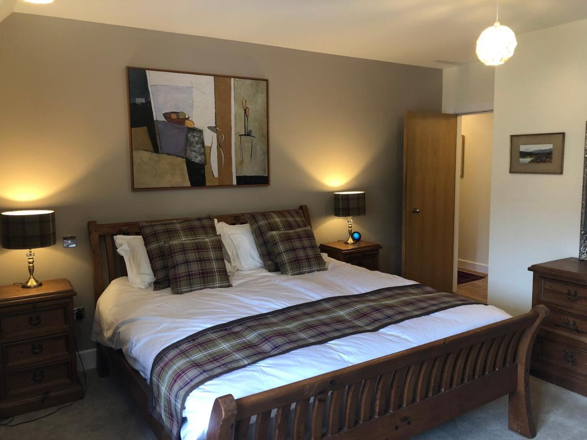 Loch Ness Moat House Apartments Fort Augustus Exterior foto