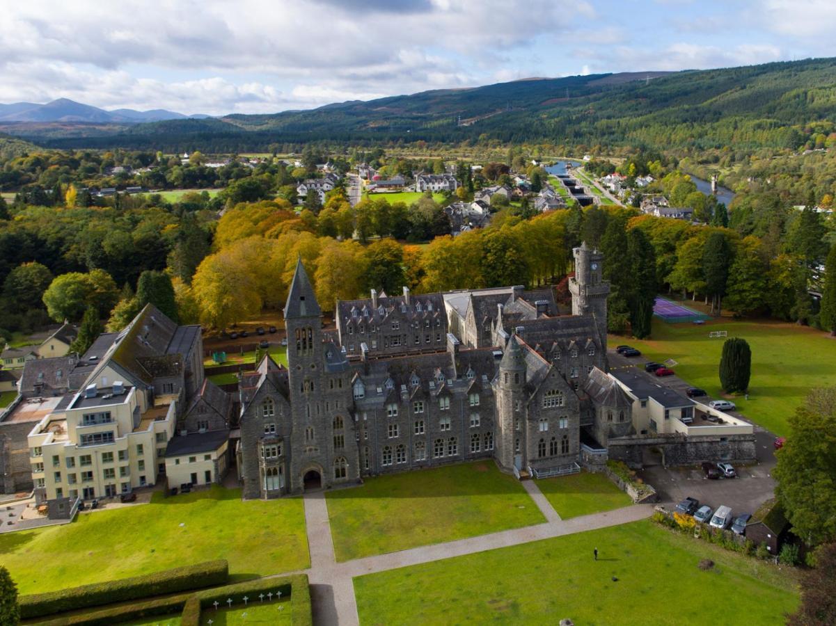 Loch Ness Moat House Apartments Fort Augustus Exterior foto